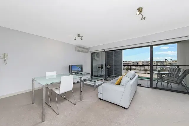 213/38 Gozzard Street, Gungahlin, photo 4