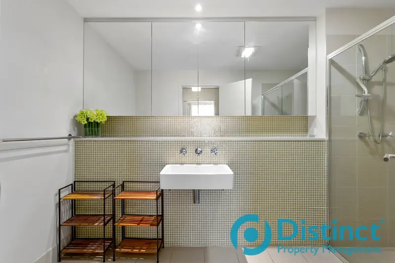 144/56 Eyre Street, Kingston, photo 9