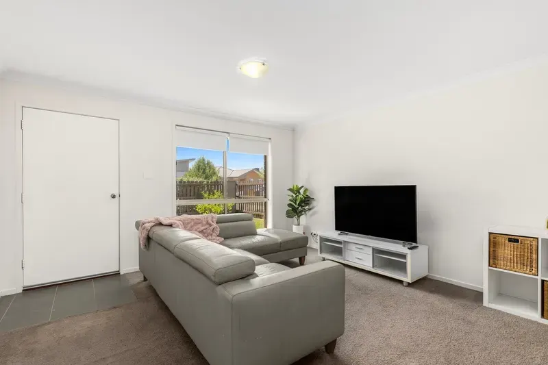 7 Gubbity Street, Ngunnawal, photo 4