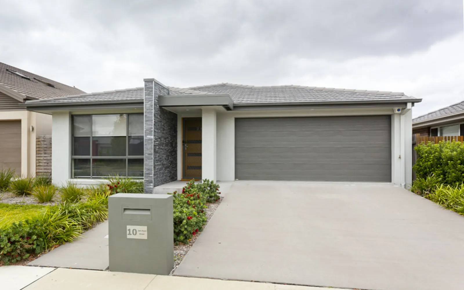 10 Jack Ryan Street, Forde, photo 1