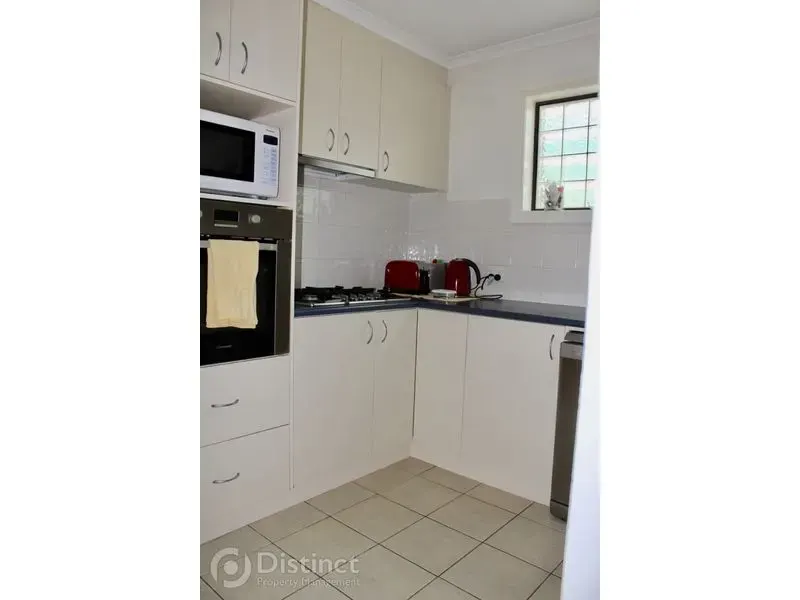 10/2 Yule Street, Amaroo, photo 5