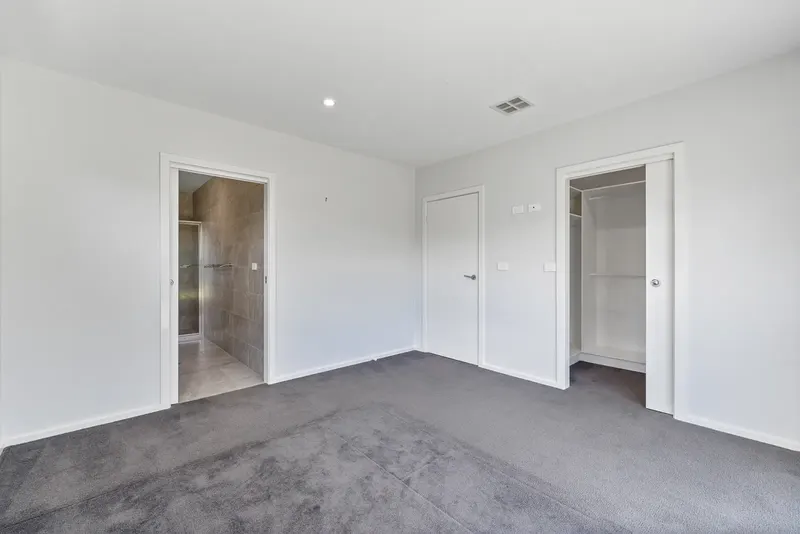 6 Helmrich Street, Moncrieff, photo 9