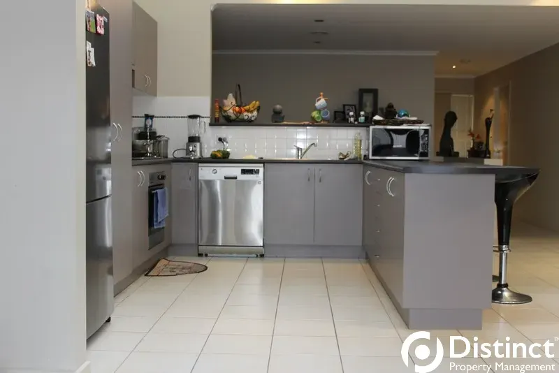 18 Ayrton Street, Gungahlin, photo 3
