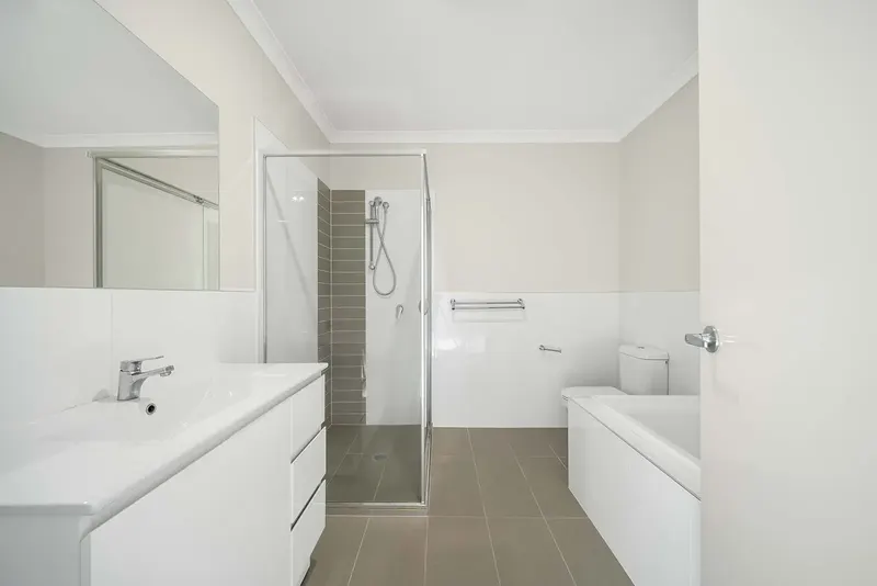 70/4 Pearlman Street, Coombs, photo 10