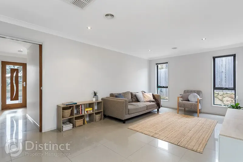 11 Eve Langley Street, Franklin, photo 5