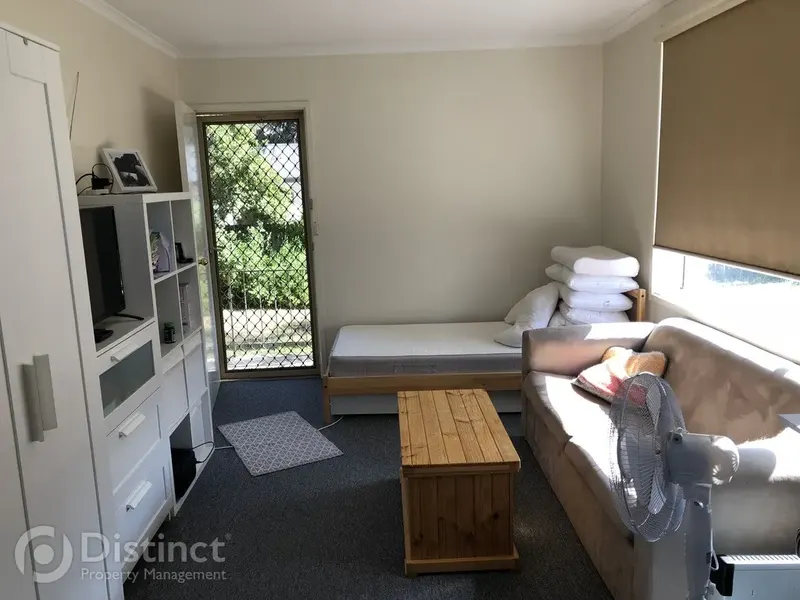 2/3 Carron Street, Page, photo 3