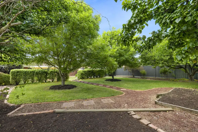 24 Summerville Crescent, Florey, photo 18