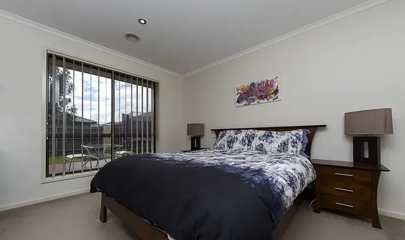 8 Hesba Brinsmead Street, Franklin, photo 5