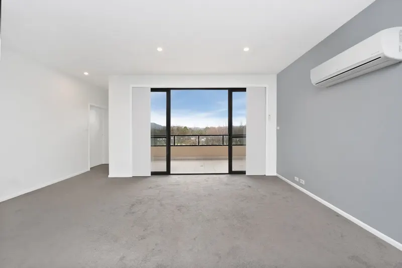 14/1 Drew Street, Greenway, photo 3