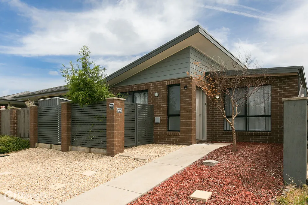 108 Burrumarra Avenue, Ngunnawal, photo 1
