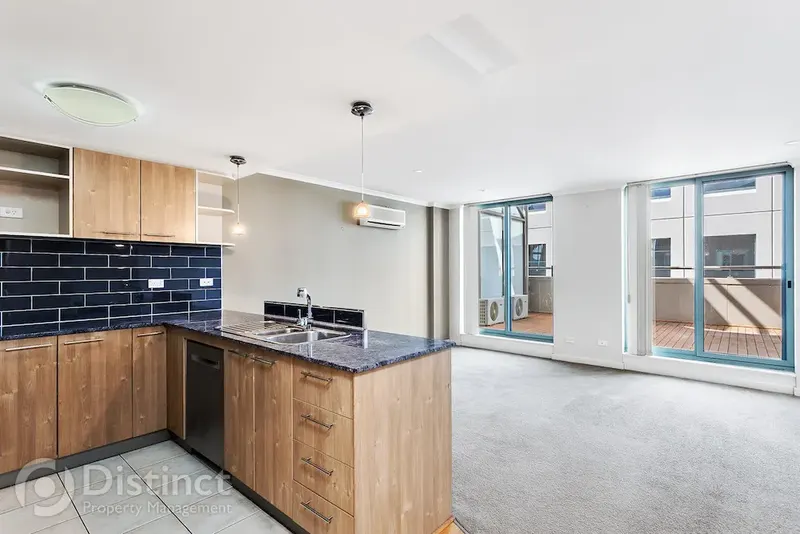 609/16 Moore Street, City, photo 4