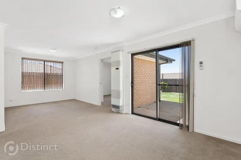28 John Holt Street, Macgregor, photo 4