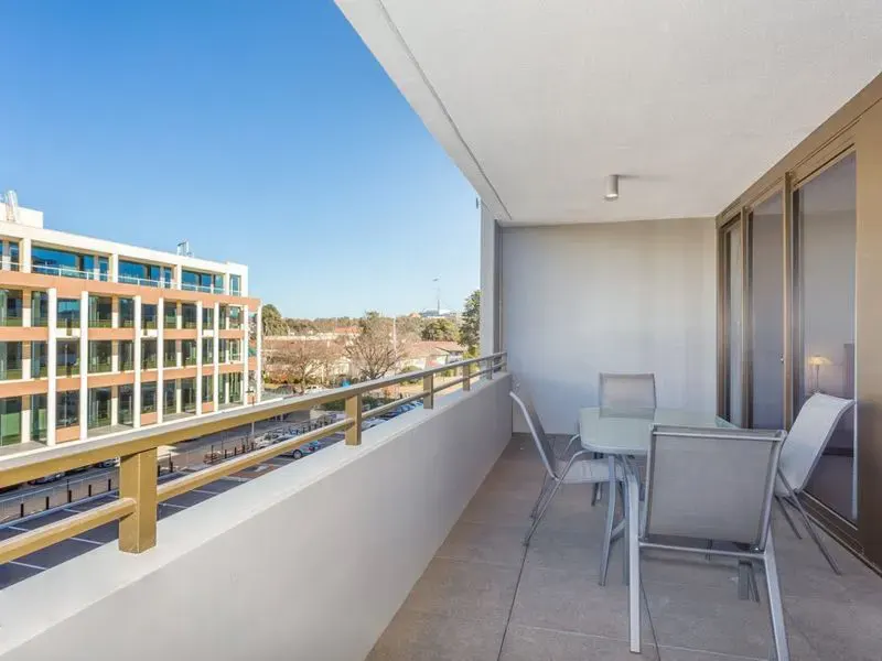 42/44 Macquarie Street, Barton, photo 10