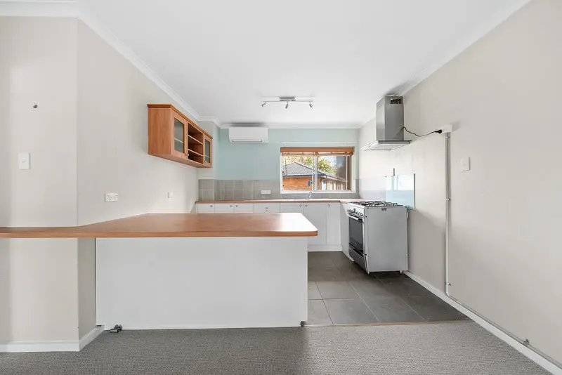 12/5 Carroll Street, Hughes, photo 3