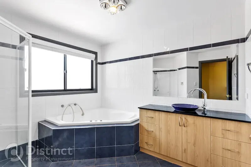 2 Teak Place, Jerrabomberra, photo 12