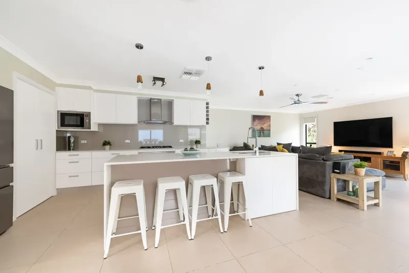 32 Warrumbul Street, Ngunnawal, photo 5