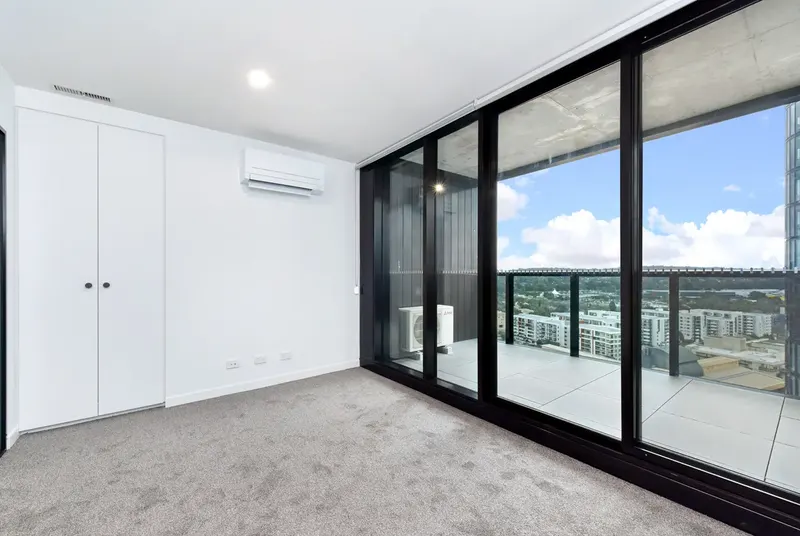 2015/2 Grazier Lane, Belconnen, photo 3