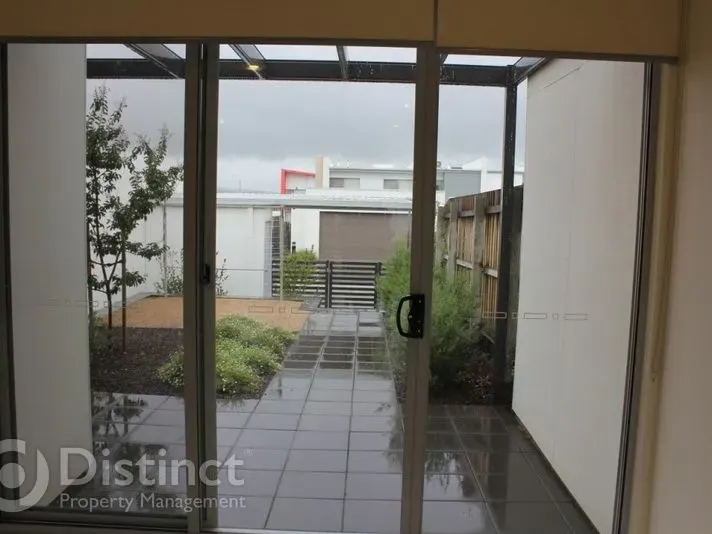22 Redruth Street, Crace, photo 6