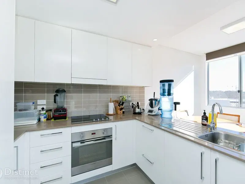 134/116 Easty Street, Phillip, photo 2