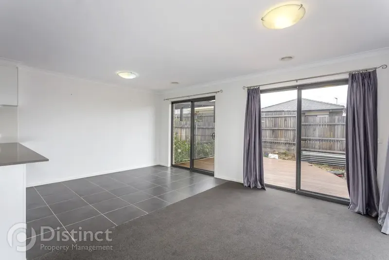 12 Hugh Gilchrist Street, Casey, photo 3
