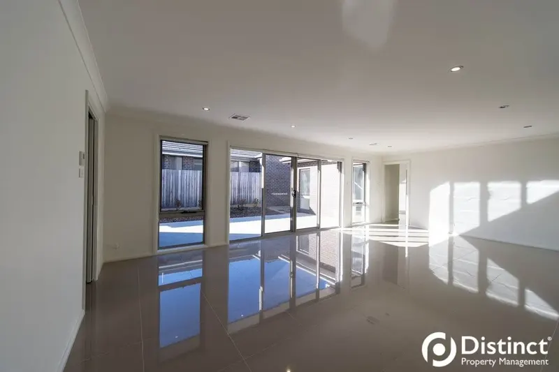 13 Syddall Street, Bonner, photo 6