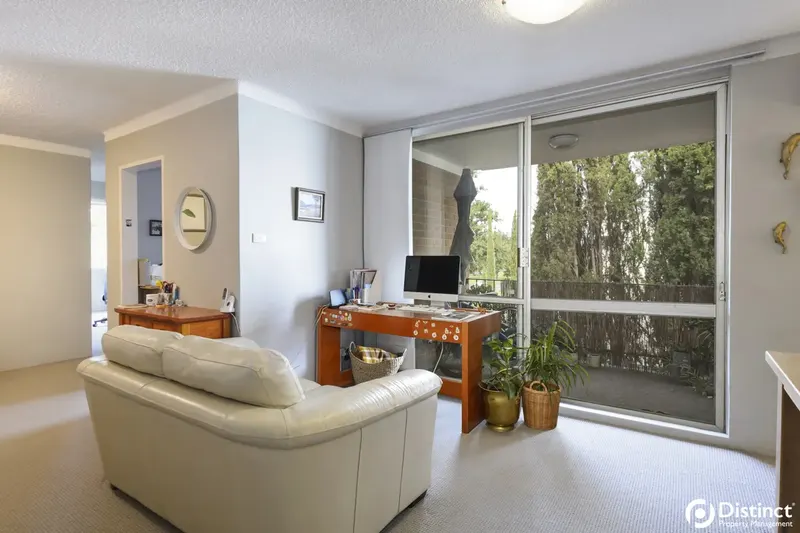 6/99 Canberra Avenue, Griffith, photo 4