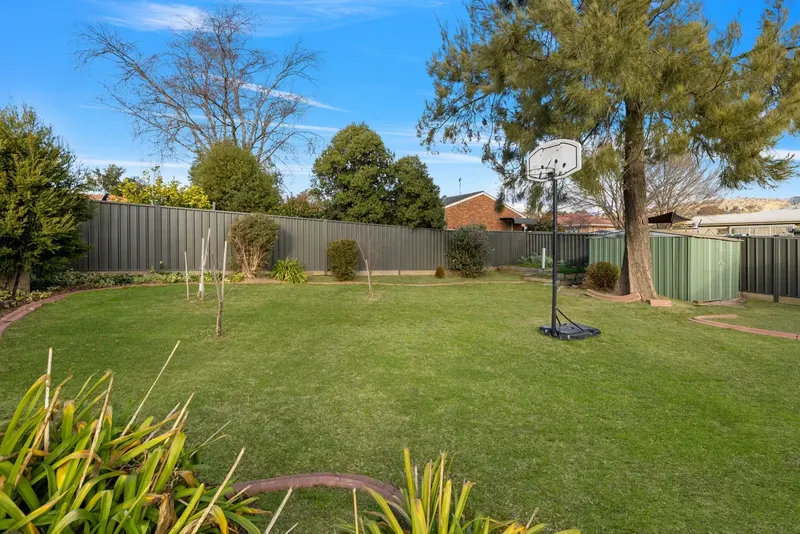 33 Poplar Crescent, Jerrabomberra, photo 16