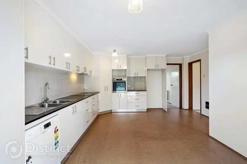 18 Flecker Place, Florey, photo 5