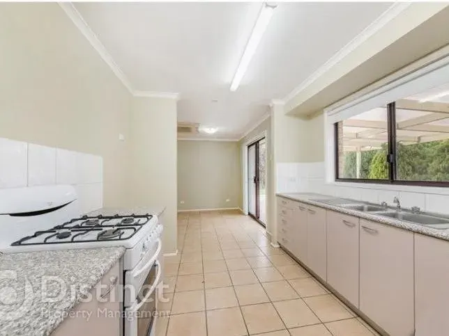 24 Altson Circuit, Conder, photo 2