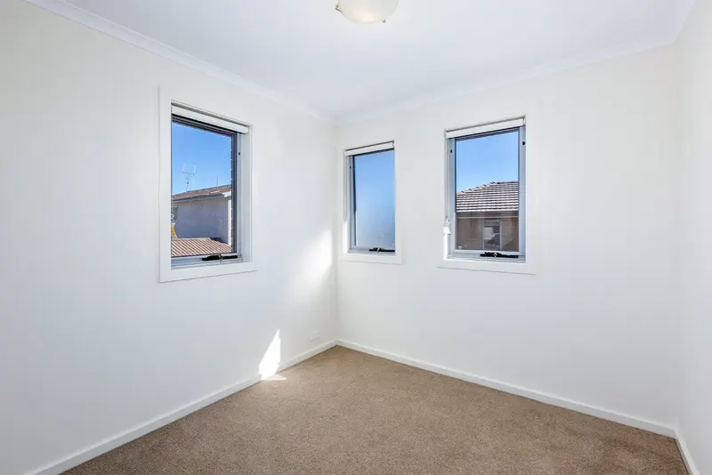 7/48-50 Holyman Street, Scullin, photo 6