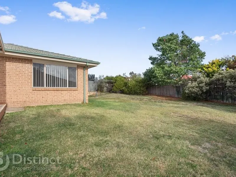 6 Tuross Close, Amaroo, photo 16