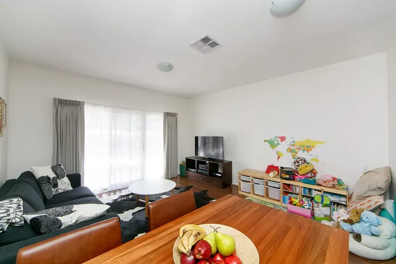 33/58 Max Jacobs Avenue, Wright, photo 6