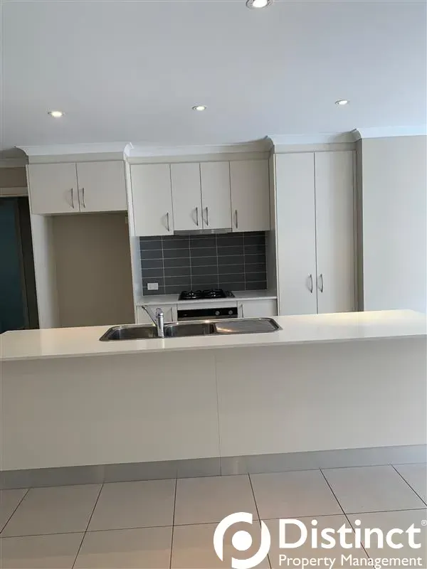 47 Errol Street, Crace, photo 2
