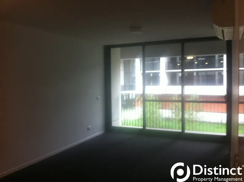 16/97 Eastern Valley Way, Belconnen, photo 4