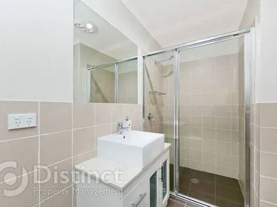 1/5 Waterloo Street, Queanbeyan, photo 6