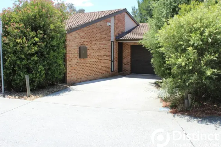 45/21 Cossington Smith Crescent, Lyneham