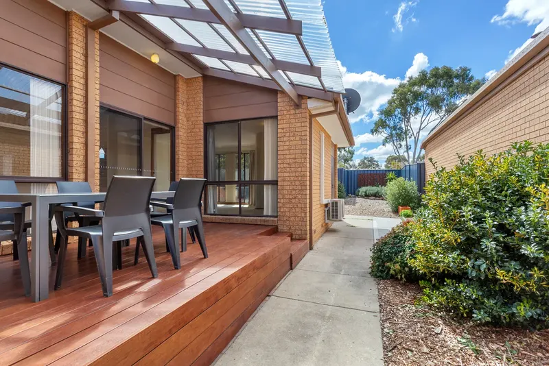 10 Enright Crescent, Florey ACT 2615, photo 12