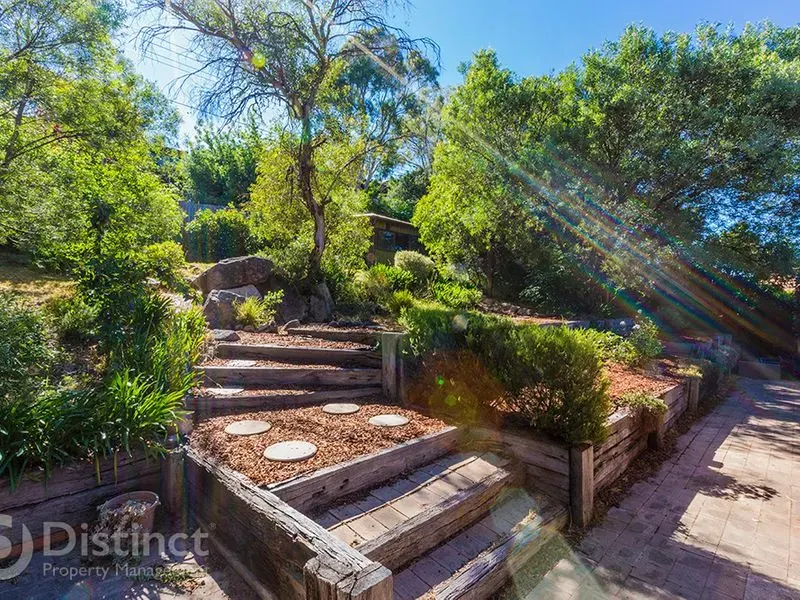 220 Bugden Avenue, Fadden, photo 8