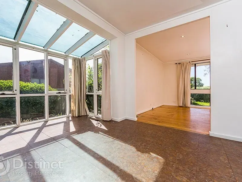 16 Gollan Street, Evatt, photo 4