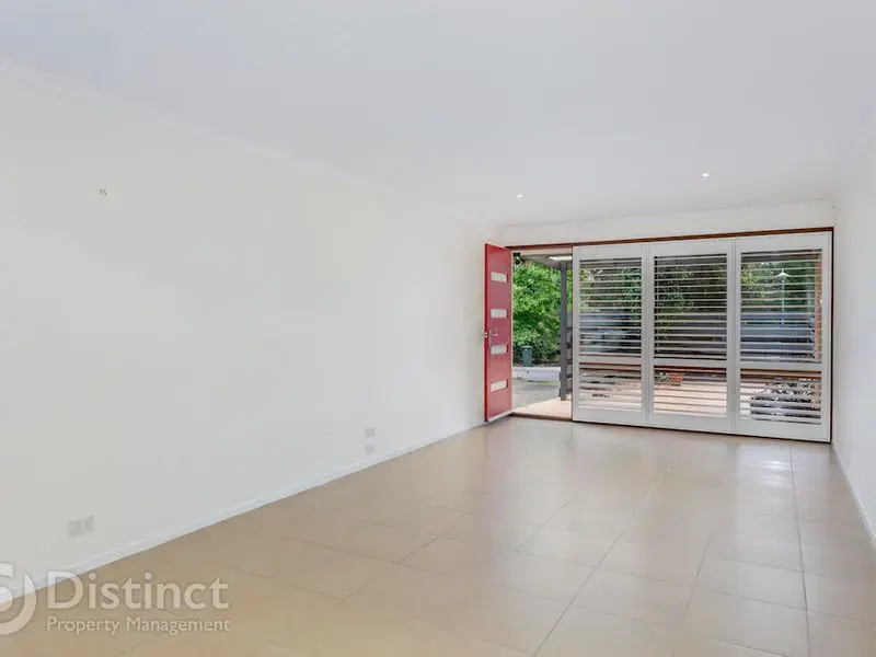 13 Mcelhone Court, Belconnen, photo 3