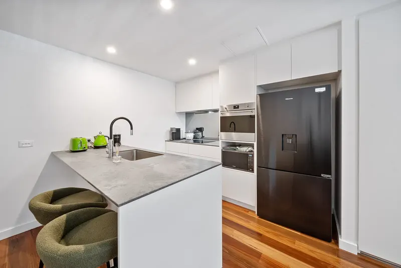 106/4 Anzac Park, Campbell, photo 4