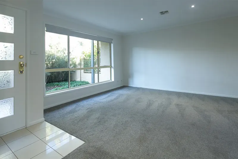 1/11 Frances Burke Street, Gungahlin ACT 2912, photo 3