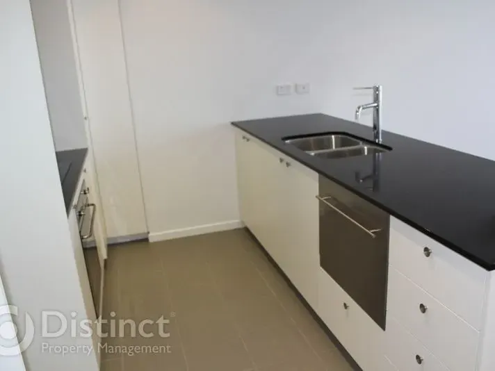 21/76 Leichhardt Street, Griffith, photo 4