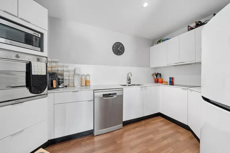 122/8 Jardine Street, Kingston, photo 4