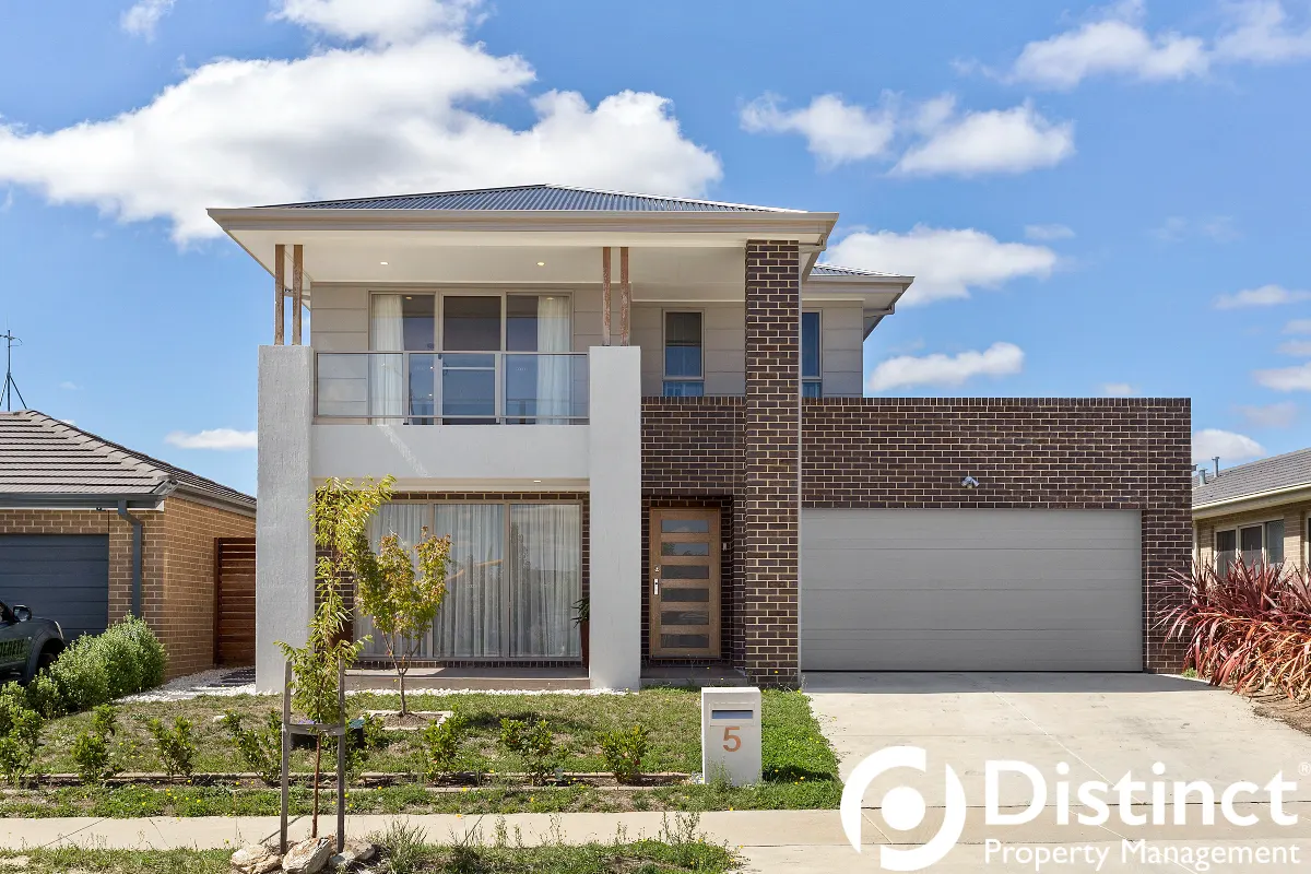 5 Yates Way, Googong, photo 1