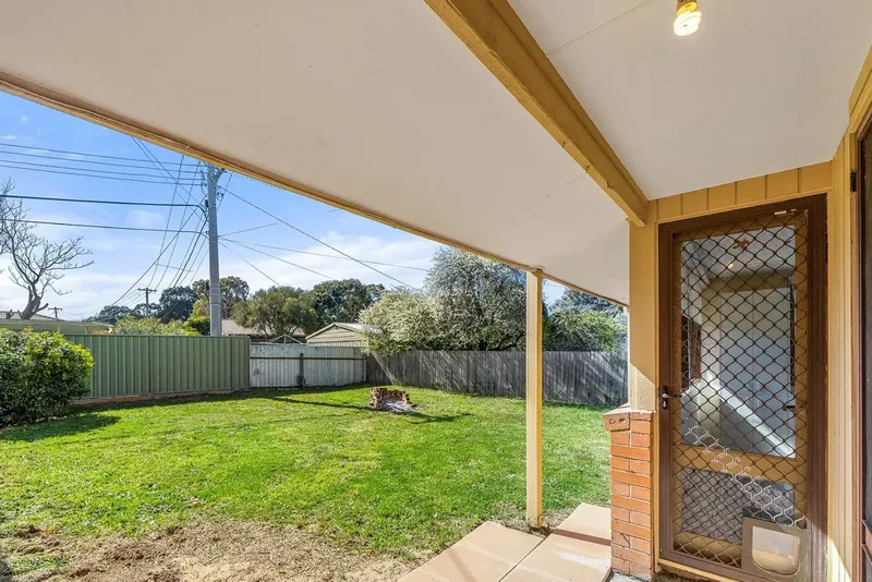 4 Cumbrae Place, Kambah, photo 11