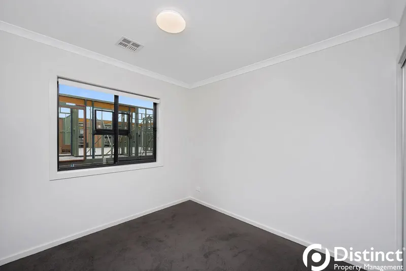 56 Zealie Bend, Googong, photo 12