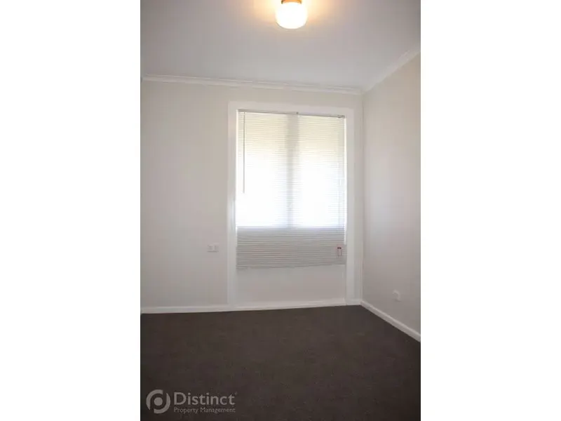 1 Cassia Crescent, Karabar, photo 8