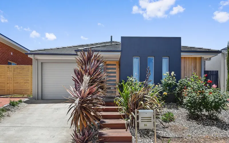 36 Adventure Street, Harrison, photo 1