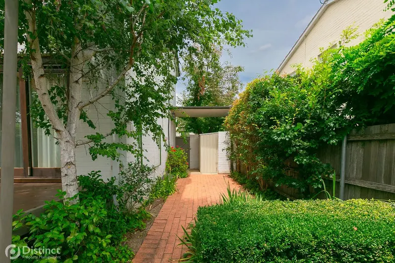 18 Carroll Street, Hughes, photo 17